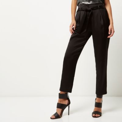 Black soft tie tapered trousers